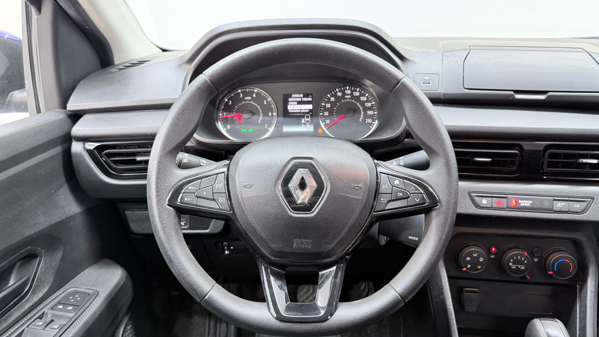 RENAULT TALIANT 13